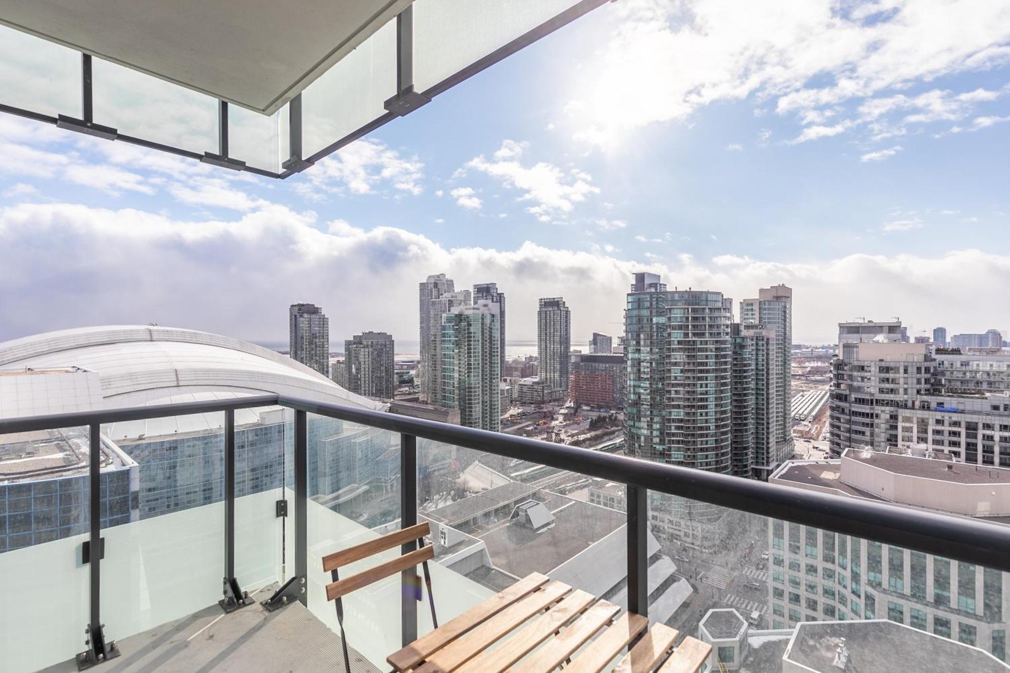 Globalstay Modern Downtown Apartment 多伦多 外观 照片